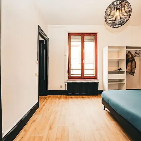 Charme Centre Apartment